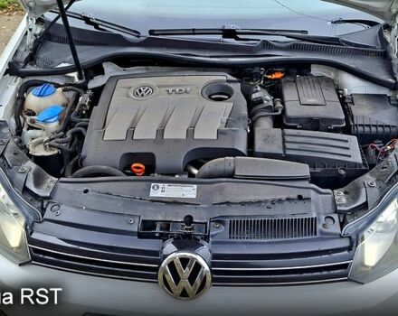 Белый Фольксваген Гольф, объемом двигателя 1.6 л и пробегом 256 тыс. км за 7550 $, фото 2 на Automoto.ua