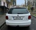 Белый Фольксваген Гольф, объемом двигателя 1.6 л и пробегом 380 тыс. км за 5000 $, фото 2 на Automoto.ua