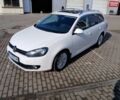 Білий Фольксваген Гольф, об'ємом двигуна 2 л та пробігом 265 тис. км за 7700 $, фото 1 на Automoto.ua