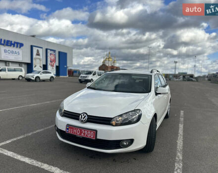 Белый Фольксваген Гольф, объемом двигателя 1.39 л и пробегом 188 тыс. км за 5850 $, фото 7 на Automoto.ua