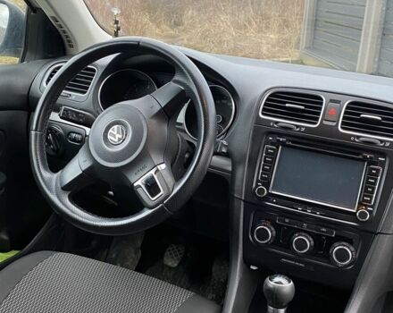 Белый Фольксваген Гольф, объемом двигателя 1.6 л и пробегом 240 тыс. км за 6100 $, фото 9 на Automoto.ua