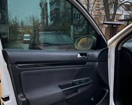 Белый Фольксваген Гольф, объемом двигателя 1.6 л и пробегом 380 тыс. км за 5000 $, фото 10 на Automoto.ua