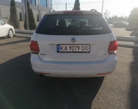 Фольксваген Гольф 2010 в Борисполе на Automoto.ua Белый Фольксваген Гольф, объемом двигателя 1.2 л и пробегом 205 тыс. км за 7600 $, фото 15 на Automoto.ua