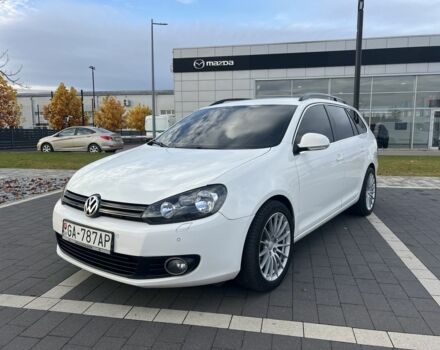 Білий Фольксваген Гольф, об'ємом двигуна 1.6 л та пробігом 300 тис. км за 7000 $, фото 2 на Automoto.ua