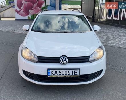 Белый Фольксваген Гольф, объемом двигателя 1.6 л и пробегом 289 тыс. км за 6350 $, фото 2 на Automoto.ua