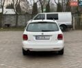 Білий Фольксваген Гольф, об'ємом двигуна 1.6 л та пробігом 348 тис. км за 7900 $, фото 5 на Automoto.ua