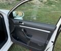 Белый Фольксваген Гольф, объемом двигателя 1.6 л и пробегом 252 тыс. км за 8000 $, фото 19 на Automoto.ua