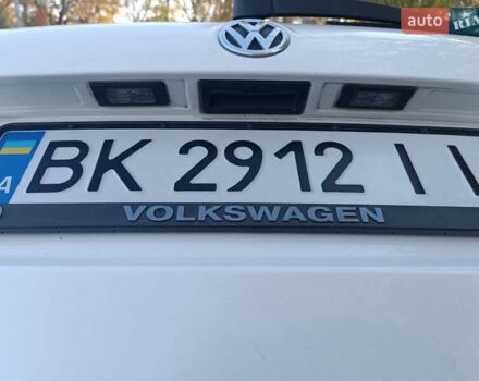 Білий Фольксваген Гольф, об'ємом двигуна 1.6 л та пробігом 339 тис. км за 7500 $, фото 2 на Automoto.ua