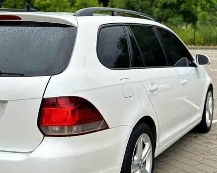 Белый Фольксваген Гольф, объемом двигателя 1.6 л и пробегом 360 тыс. км за 6800 $, фото 1 на Automoto.ua