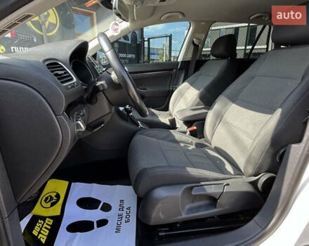 Білий Фольксваген Гольф, об'ємом двигуна 2 л та пробігом 217 тис. км за 8450 $, фото 8 на Automoto.ua