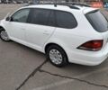Белый Фольксваген Гольф, объемом двигателя 1.6 л и пробегом 292 тыс. км за 6800 $, фото 7 на Automoto.ua