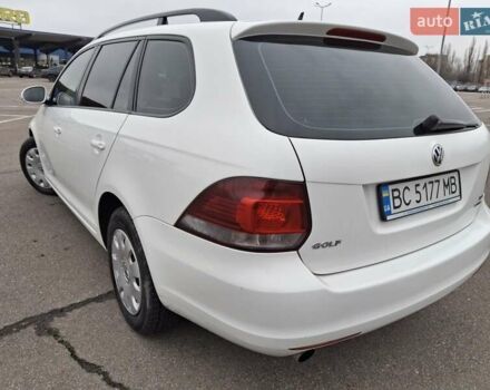Белый Фольксваген Гольф, объемом двигателя 1.6 л и пробегом 292 тыс. км за 6800 $, фото 8 на Automoto.ua