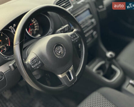 Белый Фольксваген Гольф, объемом двигателя 1.6 л и пробегом 220 тыс. км за 7099 $, фото 42 на Automoto.ua