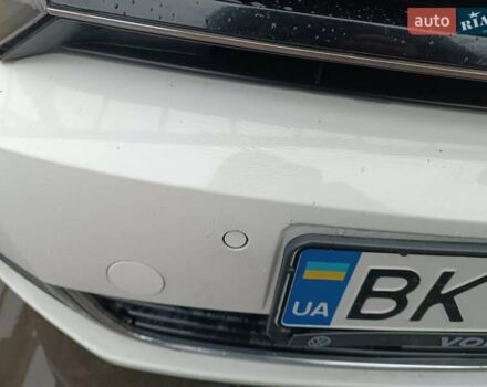 Белый Фольксваген Гольф, объемом двигателя 1.6 л и пробегом 295 тыс. км за 8000 $, фото 26 на Automoto.ua