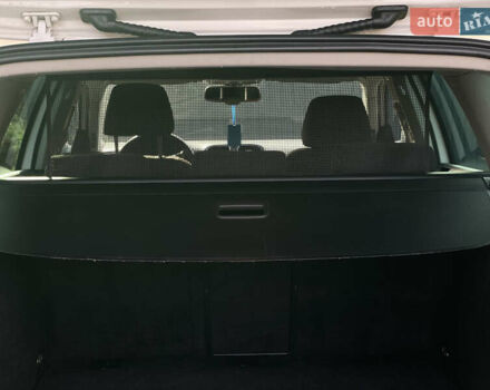 Білий Фольксваген Гольф, об'ємом двигуна 1.6 л та пробігом 235 тис. км за 9100 $, фото 48 на Automoto.ua