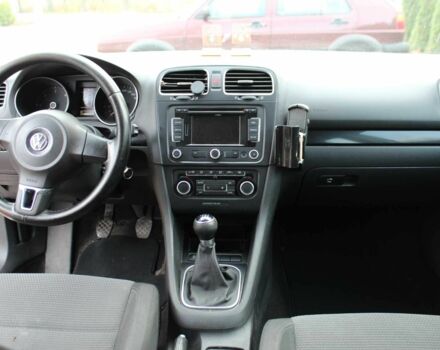 Білий Фольксваген Гольф, об'ємом двигуна 2 л та пробігом 254 тис. км за 6650 $, фото 12 на Automoto.ua