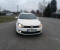 Белый Фольксваген Гольф, объемом двигателя 1.6 л и пробегом 295 тыс. км за 7500 $, фото 4 на Automoto.ua
