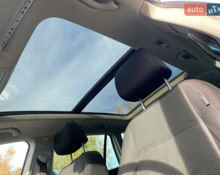 Білий Фольксваген Гольф, об'ємом двигуна 1.6 л та пробігом 235 тис. км за 9100 $, фото 31 на Automoto.ua