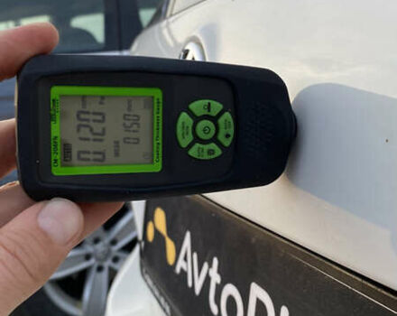 Белый Фольксваген Гольф, объемом двигателя 1.6 л и пробегом 220 тыс. км за 7099 $, фото 64 на Automoto.ua