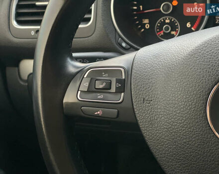 Белый Фольксваген Гольф, объемом двигателя 1.6 л и пробегом 220 тыс. км за 7099 $, фото 37 на Automoto.ua