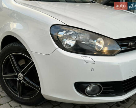 Білий Фольксваген Гольф, об'ємом двигуна 1.6 л та пробігом 241 тис. км за 7650 $, фото 8 на Automoto.ua