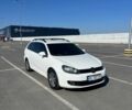 Белый Фольксваген Гольф, объемом двигателя 1.6 л и пробегом 340 тыс. км за 7200 $, фото 1 на Automoto.ua
