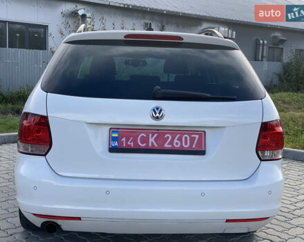 Білий Фольксваген Гольф, об'ємом двигуна 1.6 л та пробігом 235 тис. км за 9100 $, фото 14 на Automoto.ua