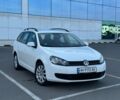 Белый Фольксваген Гольф, объемом двигателя 1.6 л и пробегом 283 тыс. км за 7800 $, фото 1 на Automoto.ua