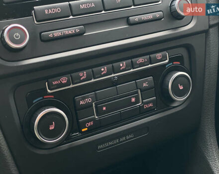 Белый Фольксваген Гольф, объемом двигателя 1.6 л и пробегом 220 тыс. км за 7099 $, фото 41 на Automoto.ua