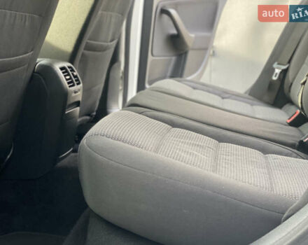 Білий Фольксваген Гольф, об'ємом двигуна 1.6 л та пробігом 235 тис. км за 9100 $, фото 33 на Automoto.ua