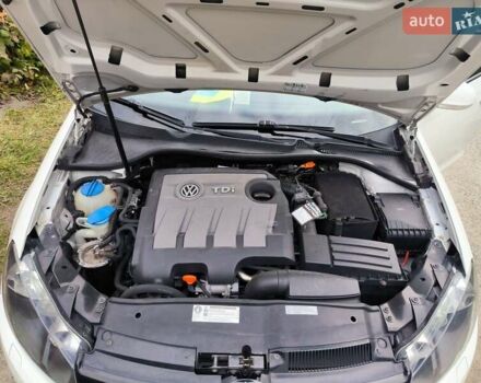 Белый Фольксваген Гольф, объемом двигателя 1.6 л и пробегом 248 тыс. км за 7600 $, фото 7 на Automoto.ua