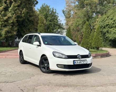Белый Фольксваген Гольф, объемом двигателя 1.6 л и пробегом 280 тыс. км за 6699 $, фото 1 на Automoto.ua