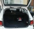 Фольксваген Гольф 2011 в Черновцах на Automoto.ua Белый Фольксваген Гольф, объемом двигателя 1.6 л и пробегом 260 тыс. км за 7600 $, фото 3 на Automoto.ua