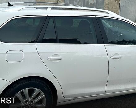 Белый Фольксваген Гольф, объемом двигателя 1.4 л и пробегом 239 тыс. км за 7900 $, фото 3 на Automoto.ua