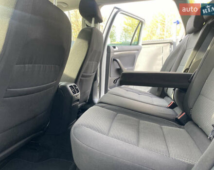 Білий Фольксваген Гольф, об'ємом двигуна 1.6 л та пробігом 235 тис. км за 9100 $, фото 36 на Automoto.ua