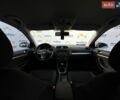 Белый Фольксваген Гольф, объемом двигателя 1.6 л и пробегом 235 тыс. км за 7500 $, фото 43 на Automoto.ua
