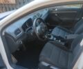 Білий Фольксваген Гольф, об'ємом двигуна 1.6 л та пробігом 309 тис. км за 7300 $, фото 5 на Automoto.ua