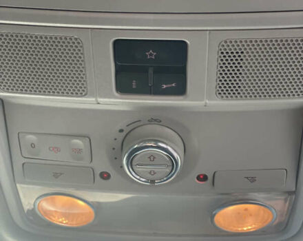 Білий Фольксваген Гольф, об'ємом двигуна 1.6 л та пробігом 235 тис. км за 9100 $, фото 45 на Automoto.ua