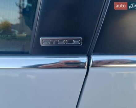 Білий Фольксваген Гольф, об'ємом двигуна 1.6 л та пробігом 339 тис. км за 7500 $, фото 1 на Automoto.ua