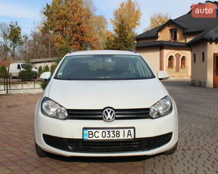 Белый Фольксваген Гольф, объемом двигателя 1.97 л и пробегом 329 тыс. км за 8250 $, фото 2 на Automoto.ua