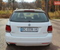Белый Фольксваген Гольф, объемом двигателя 1.97 л и пробегом 329 тыс. км за 8250 $, фото 3 на Automoto.ua