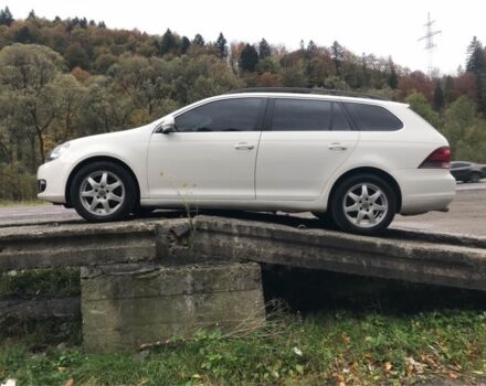 Белый Фольксваген Гольф, объемом двигателя 2 л и пробегом 208 тыс. км за 8199 $, фото 6 на Automoto.ua