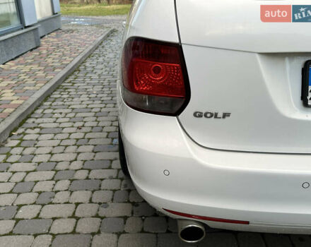 Білий Фольксваген Гольф, об'ємом двигуна 1.6 л та пробігом 241 тис. км за 7650 $, фото 17 на Automoto.ua