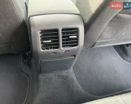 Білий Фольксваген Гольф, об'ємом двигуна 1.6 л та пробігом 235 тис. км за 9100 $, фото 37 на Automoto.ua