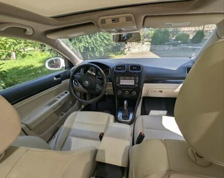 Белый Фольксваген Гольф, объемом двигателя 1.97 л и пробегом 241 тыс. км за 7600 $, фото 7 на Automoto.ua