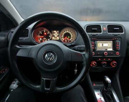 Белый Фольксваген Гольф, объемом двигателя 1.97 л и пробегом 320 тыс. км за 9000 $, фото 10 на Automoto.ua