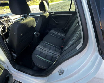 Белый Фольксваген Гольф, объемом двигателя 1.6 л и пробегом 327 тыс. км за 7800 $, фото 17 на Automoto.ua