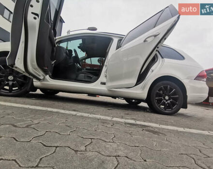 Белый Фольксваген Гольф, объемом двигателя 1.6 л и пробегом 285 тыс. км за 8100 $, фото 15 на Automoto.ua