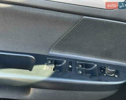 Білий Фольксваген Гольф, об'ємом двигуна 1.6 л та пробігом 250 тис. км за 7200 $, фото 17 на Automoto.ua