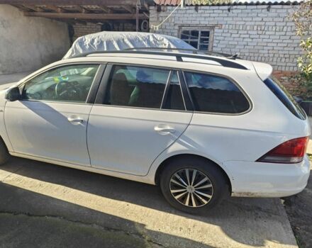 Белый Фольксваген Гольф, объемом двигателя 1.6 л и пробегом 186 тыс. км за 9800 $, фото 1 на Automoto.ua